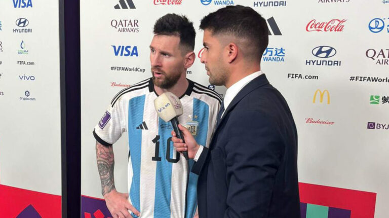 "¿Qué mirás bobo?", le dijo Messi al neerlandés Wout Weghorst después del partido ante Países Bajos, el 9 de diciembre de 2022.