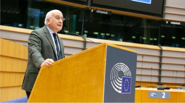 eurodiputado Javier Zarzalejos visa Schengen