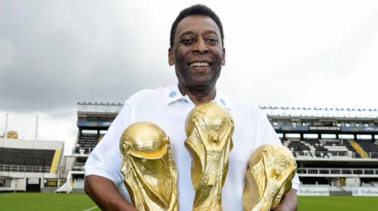 Pelé es el único jugador de la historia en ganar tres Mundiales de la FIFA.