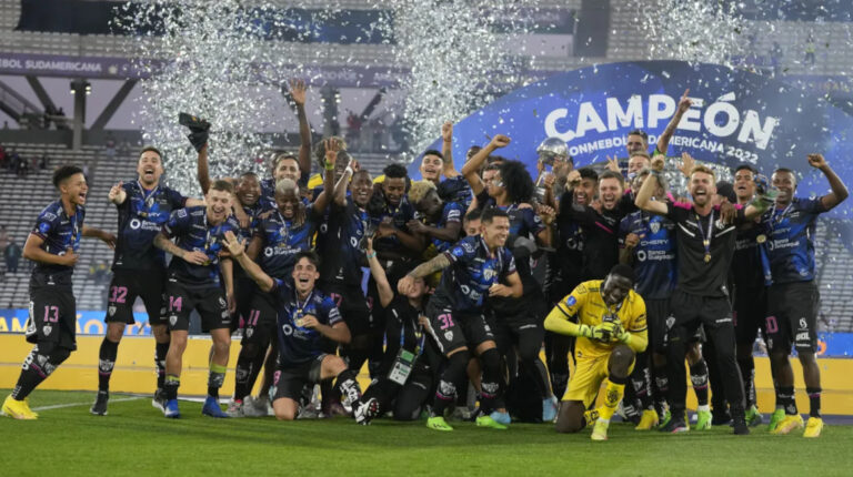 Independiente del Valle derrota a Sao Paulo y se consagra campeón de la Copa Sudamericana.
