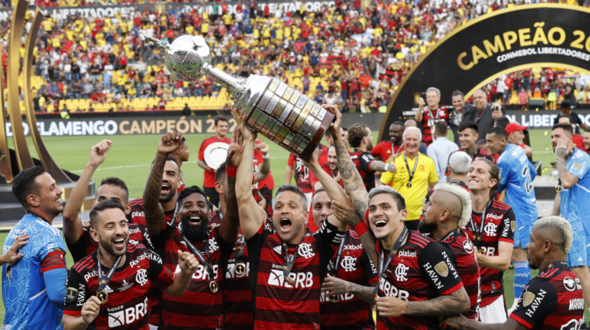 Flamengo gana la final de la Copa Libertadores, disputada en el estadio Banco Pichincha, en Guayaquil.