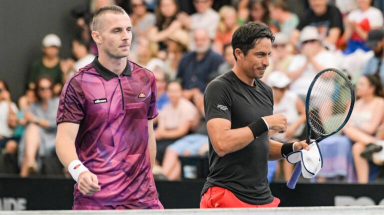 Tomislav Brkic y Gonzalo Escobar, durante su participación en el ATP de Adelaida 1 de 2023.