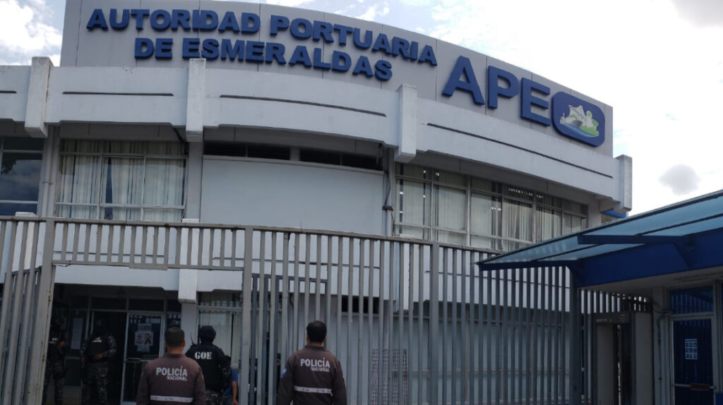 Fiscalía investiga peculado en Puerto de Esmeraldas