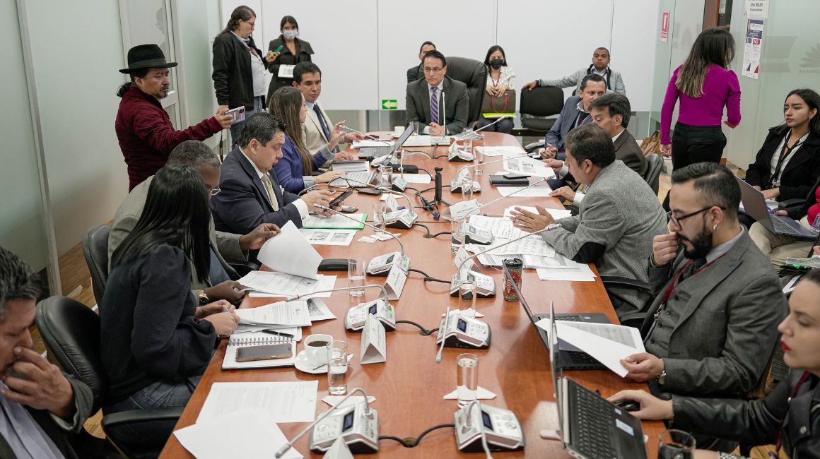 La Comisión de Fiscalización de la Asamblea trató el informe sobre la contratación de radares en Cuenca, el 18 de enero de 2023.