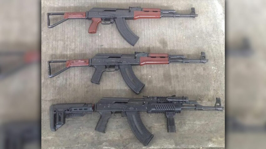 12 fusiles AK-47 fueron robados de la Base San Eduardo de la Armada en Guayaquil, en noviembre pasado. Algunas de esas armas se encontraron en poder de delincuentes de Los Chone Killers.