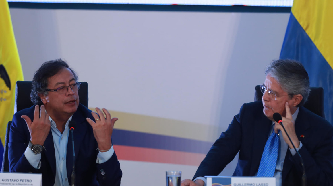 Gustavo Petro, presidente de Colombia, y Guillermo Lasso, presidente de Ecuador, durante el arranque del XI Gabinete Binacional, el 31 de enero de 2023, en Tulcán.