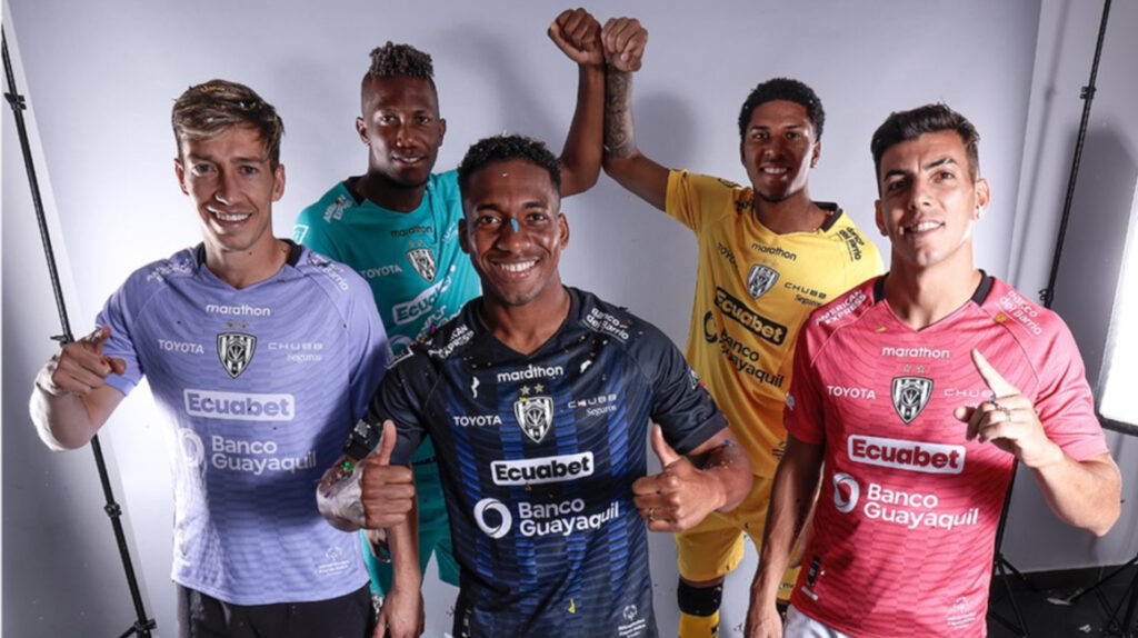 Independiente del Valle presenta sus camisetas para la temporada 2023