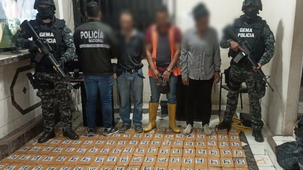 En Ecuador se incauta más droga, pero se detienen menos narcos
