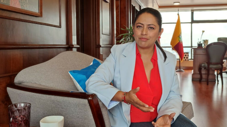 La prefecta de Pichincha, Paola Pabón, en una entrevista con Primicias, el 10 de febrero de 2023.
