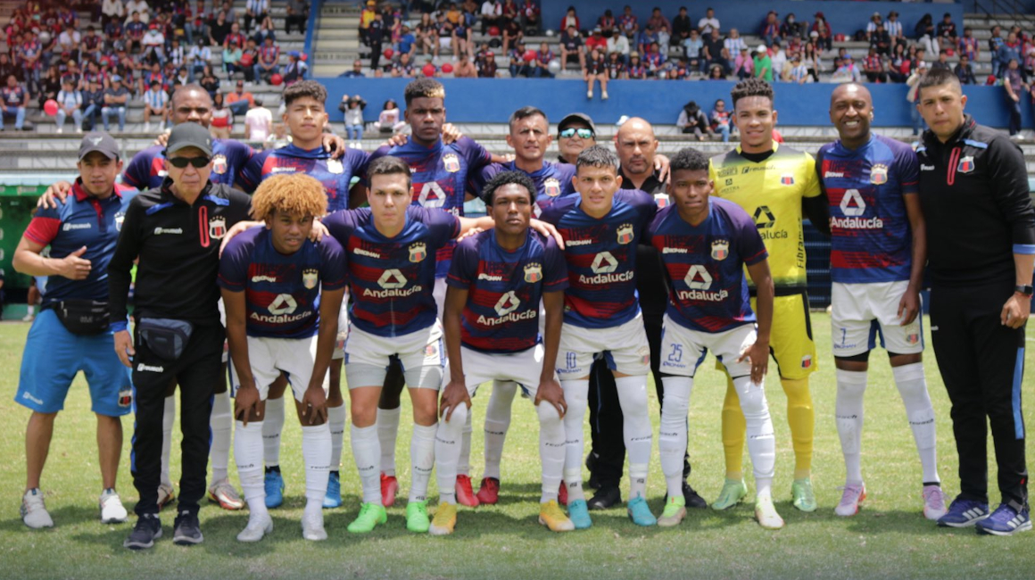 Los jugadores del Deportivo Quito, en un amistoso ante Espoli el 26 de febrero de 2023.