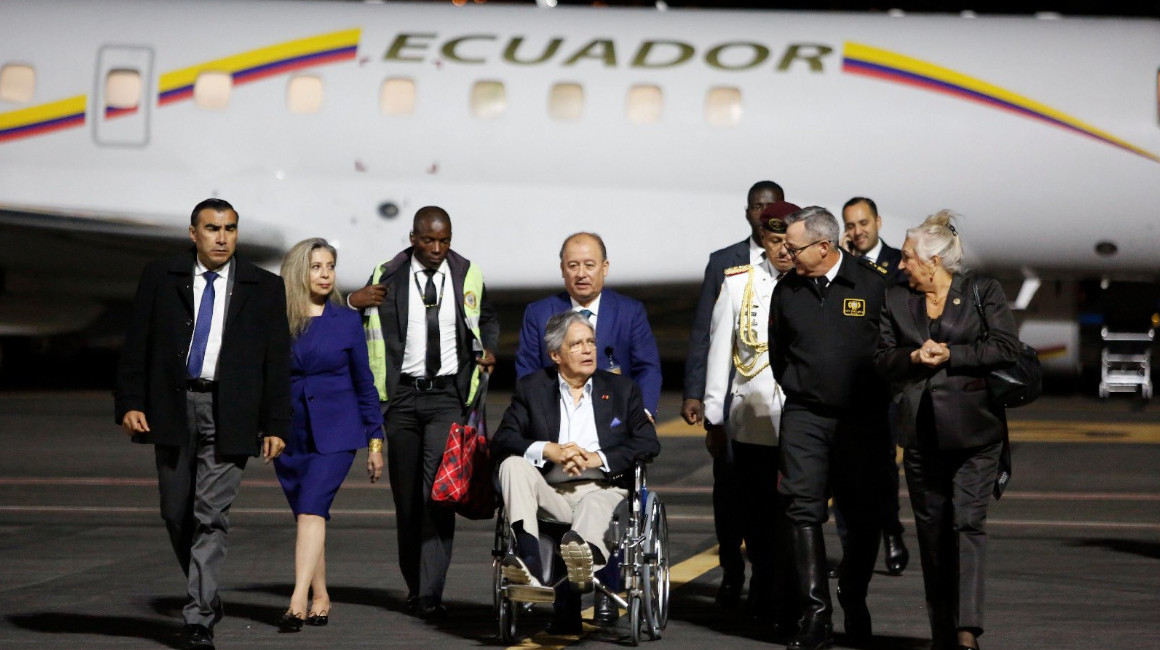 El presidente Guillermo Lasso llegó de Costa Rica el 1 de marzo de 2023.