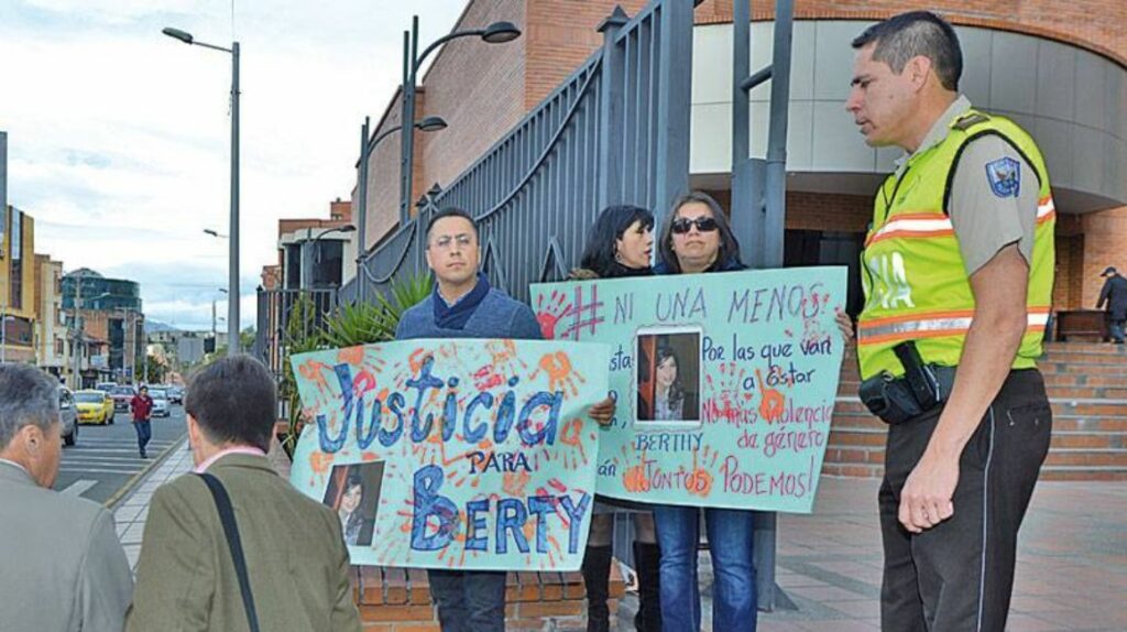 Jueza de Montecristi libera a dos femicidas con medidas cautelares