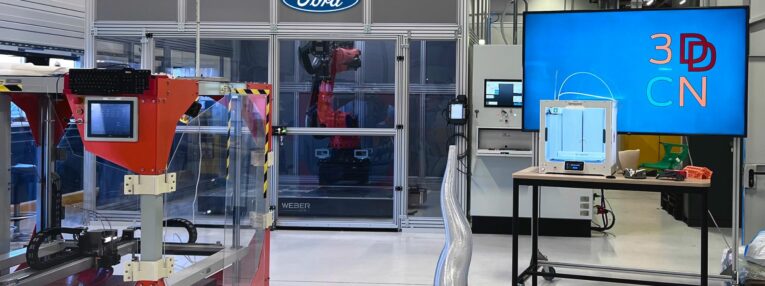 Centro de impresión 3D para su primer vehículo eléctrico 100%