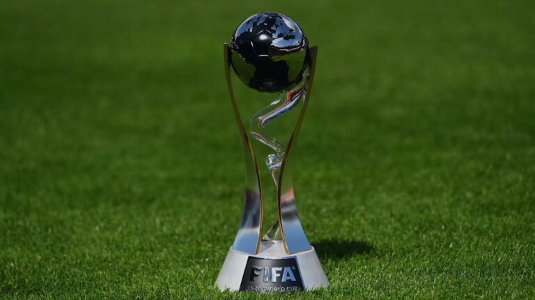 Indonesia acepta la decisión de FIFA de retirarla como sede del Mundial Sub 20