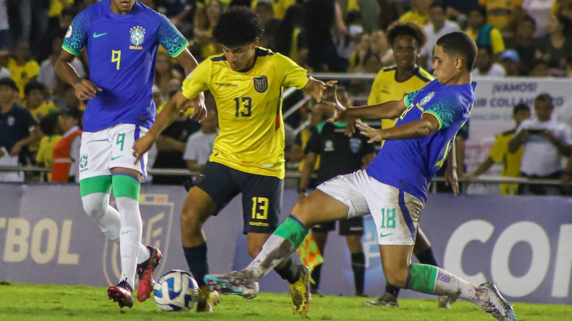 Ecuador jugó ante Brasil por el Sudamericano Sub 17,  en Guayaquil el 30 de marzo de 2023.