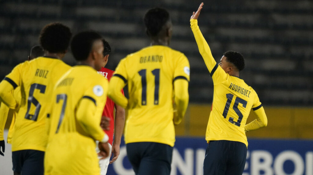 Ecuador remonta y le gana a Paraguay en el Sudamericano Sub 17