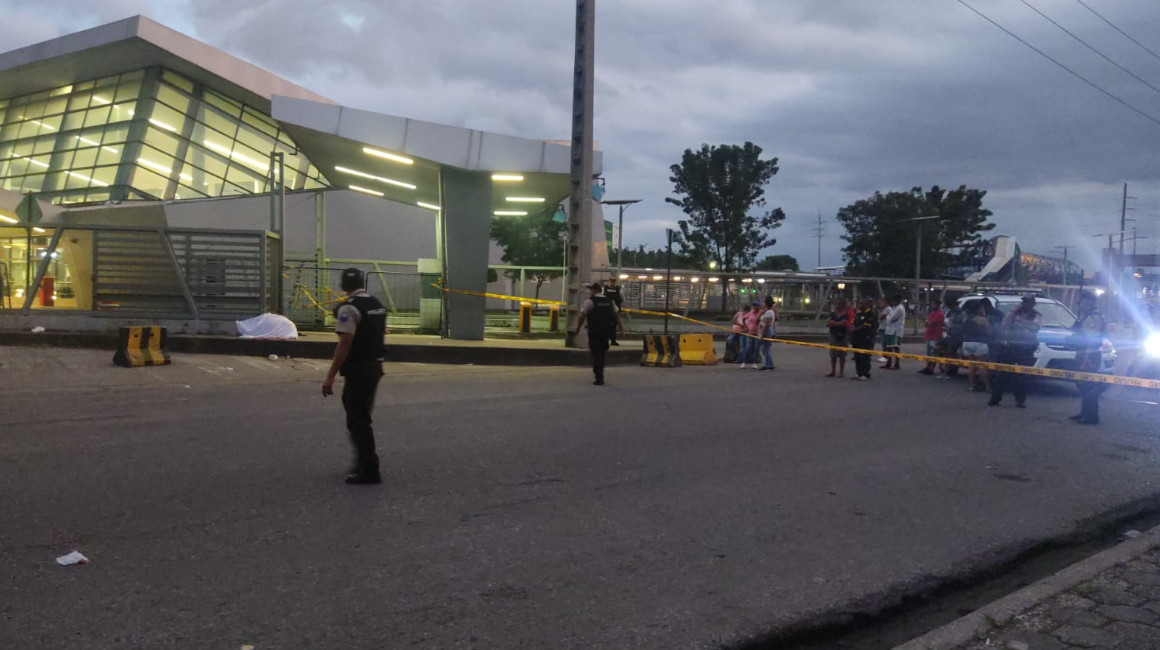 Dos explosiones se reportaron en locales comerciales de Guayaquil