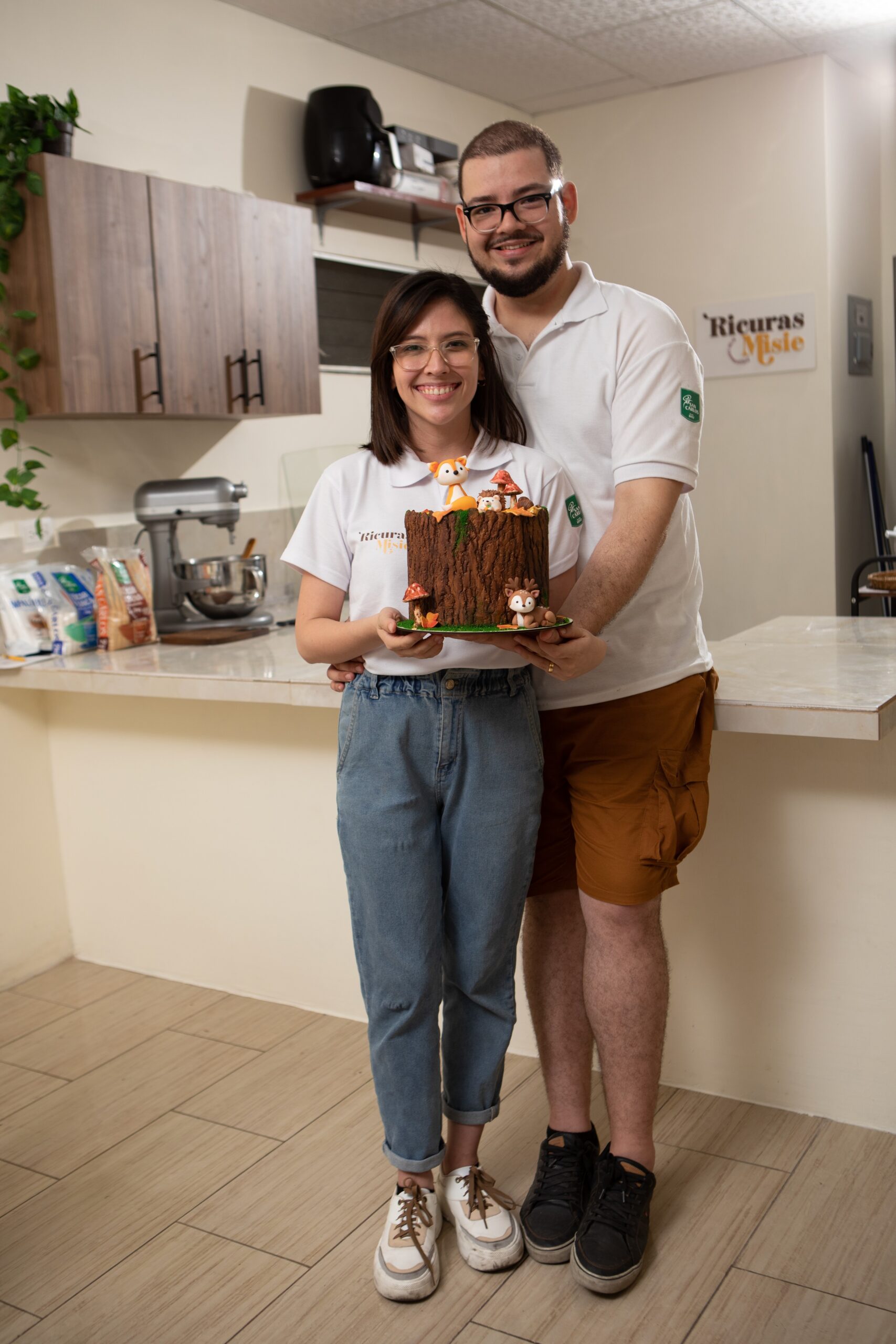 Susan Quiroga y Aníbal Carvajal, tortas con detalle