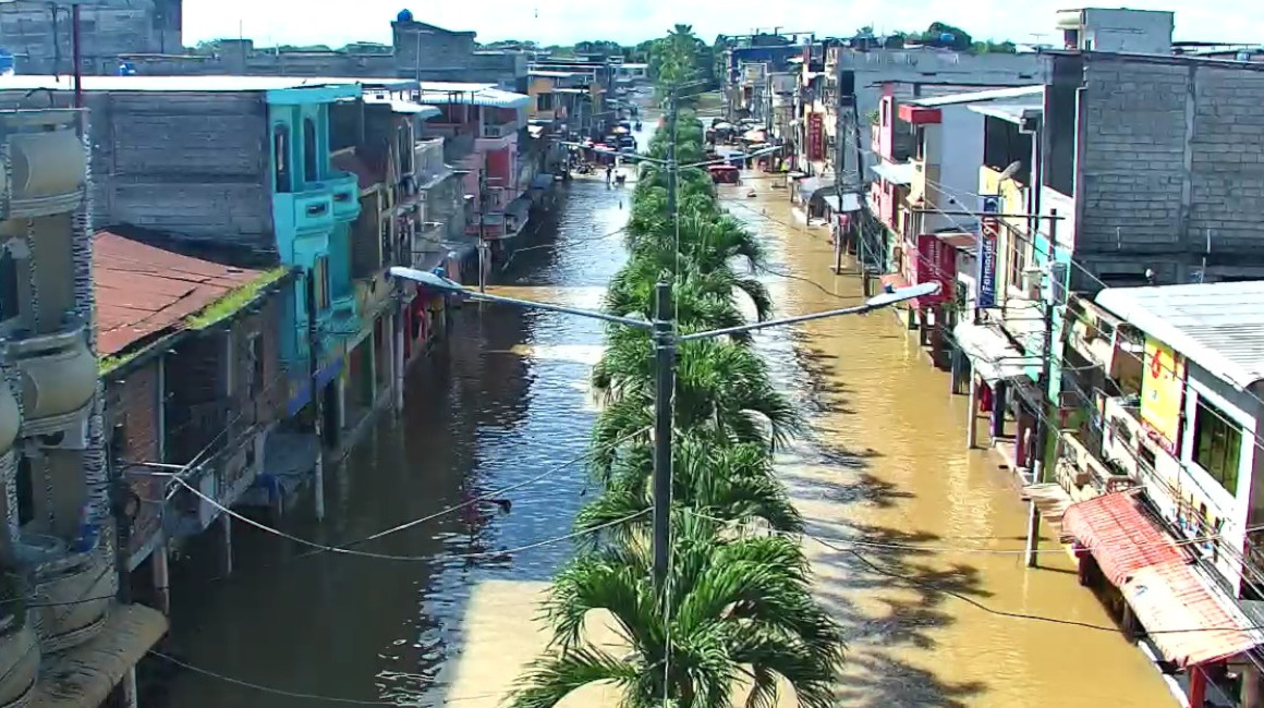 Guayas: barrios enteros bajo el agua desde hace más de una semana