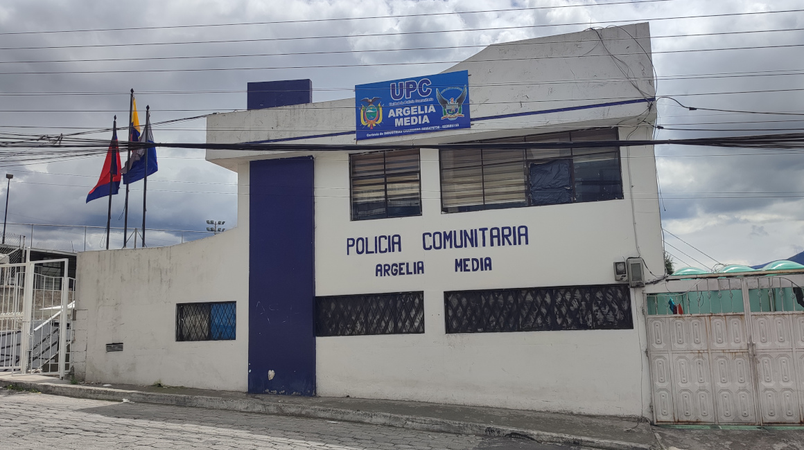 La UPC del barrio La Argelia, en el sur de Quito, sin policías, el 30 de abril de 2023.