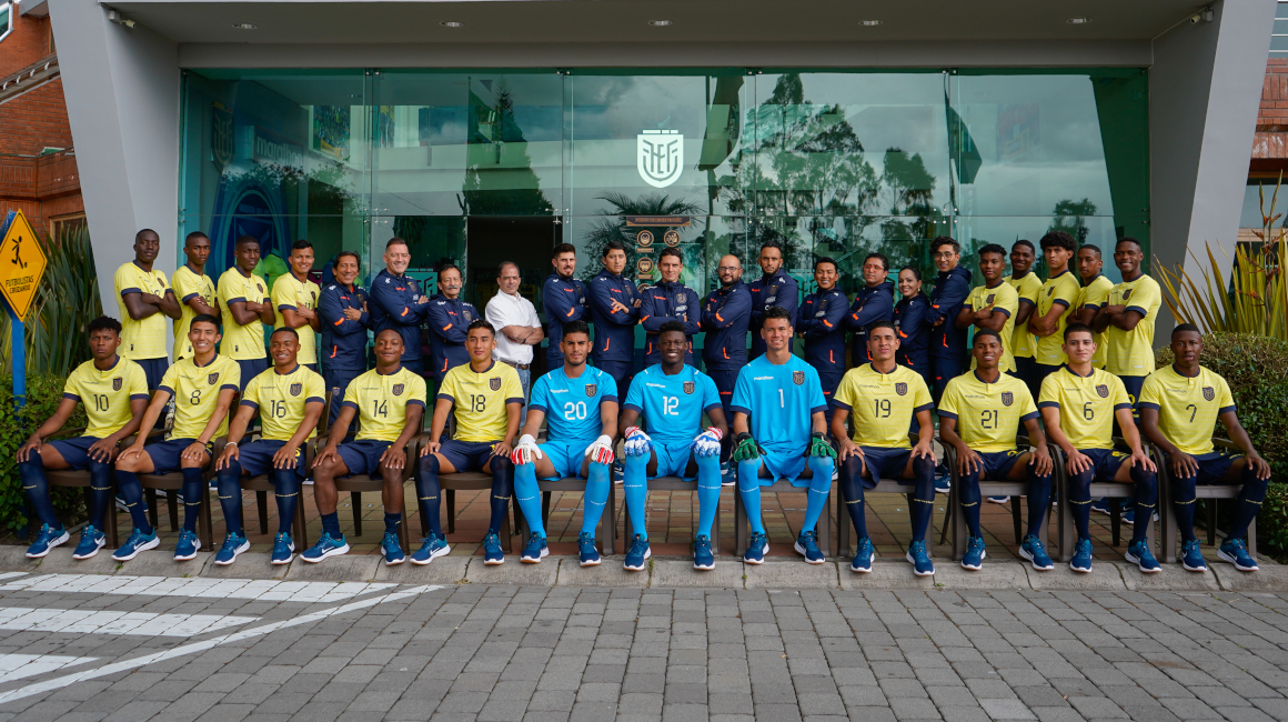 La foto oficial de la selección Sub 20 de Ecuador, en Quito, el 10 de mayo de 2023.