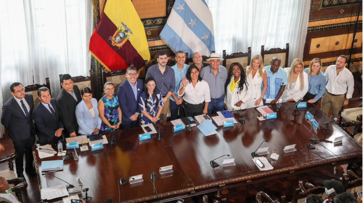Lista de directores municipales de Guayaquil en la era de Aquiles Alvarez