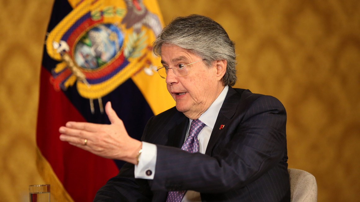 El presidente Guillermo Lasso durante una entrevista el 18 de mayo de 2023.