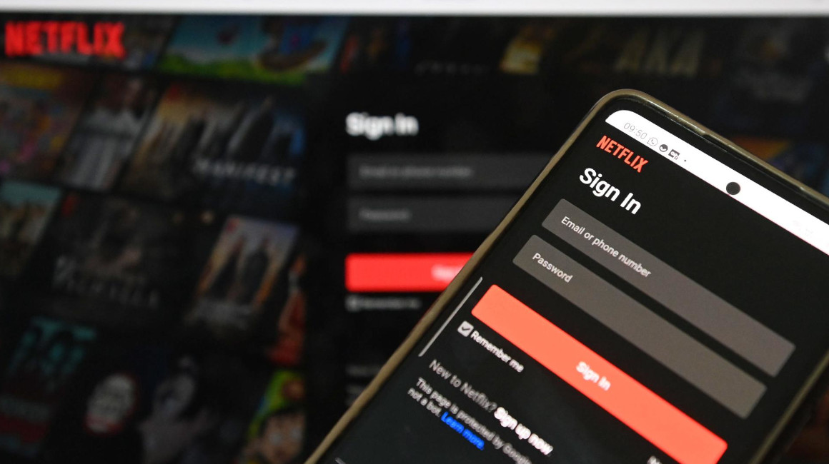 Netflix comienza a cobrar por el uso de contraseñas compartidas