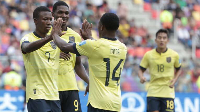 Alan Minda celebra uno de los goles de Ecuador ante Fiji, el 26 de mayo de 2023, por la fase de grupos del Mundial Sub 20. 
