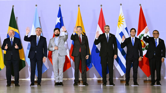 Reunion de presidentes de Sudamérica en Brasil