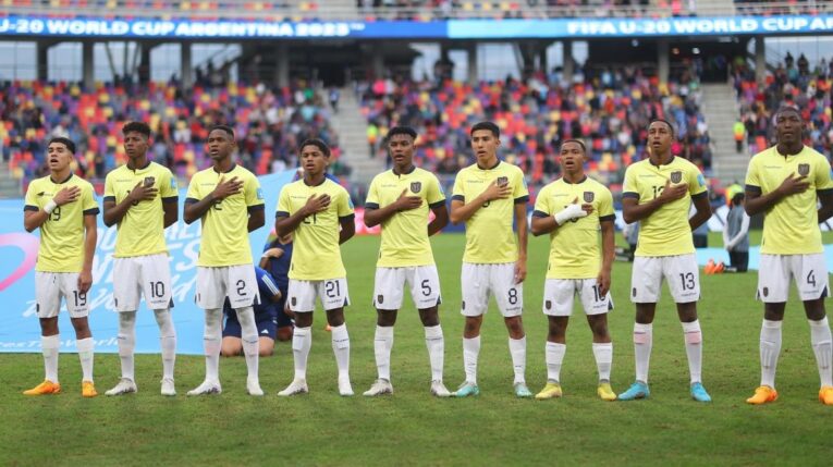 Equipo de Ecuador que jugó los octavos de final del Mundial Sub 20 con Corea del Sur.