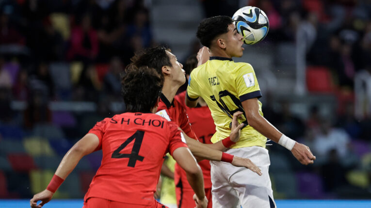 Kendry Páez, durante el partido de Ecuador ante Corea del Sur por el Mundial Sub 20, el 1 de junio de 2023.