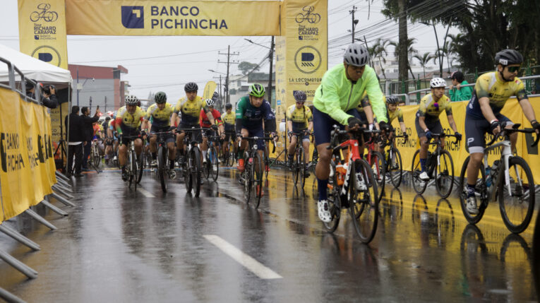Más de 500 ciclistas participaron en la Etapa 3 del Tour Richard Carapaz - Banco Pichincha, el 23 de mayo de 2023, en Santo Domingo de los Tsáchilas. 