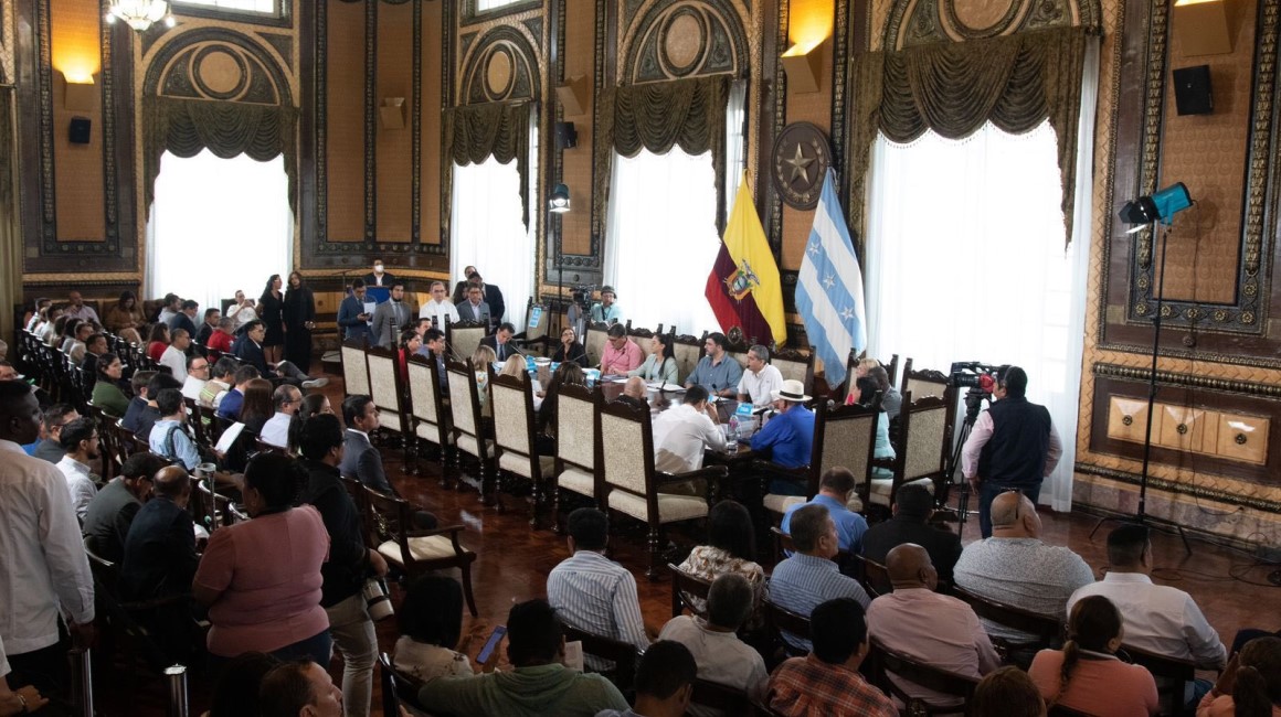 Imagen referencial del Concejo Municipal de Guayaquil, presidido por el alcalde Aquiles Alvarez.