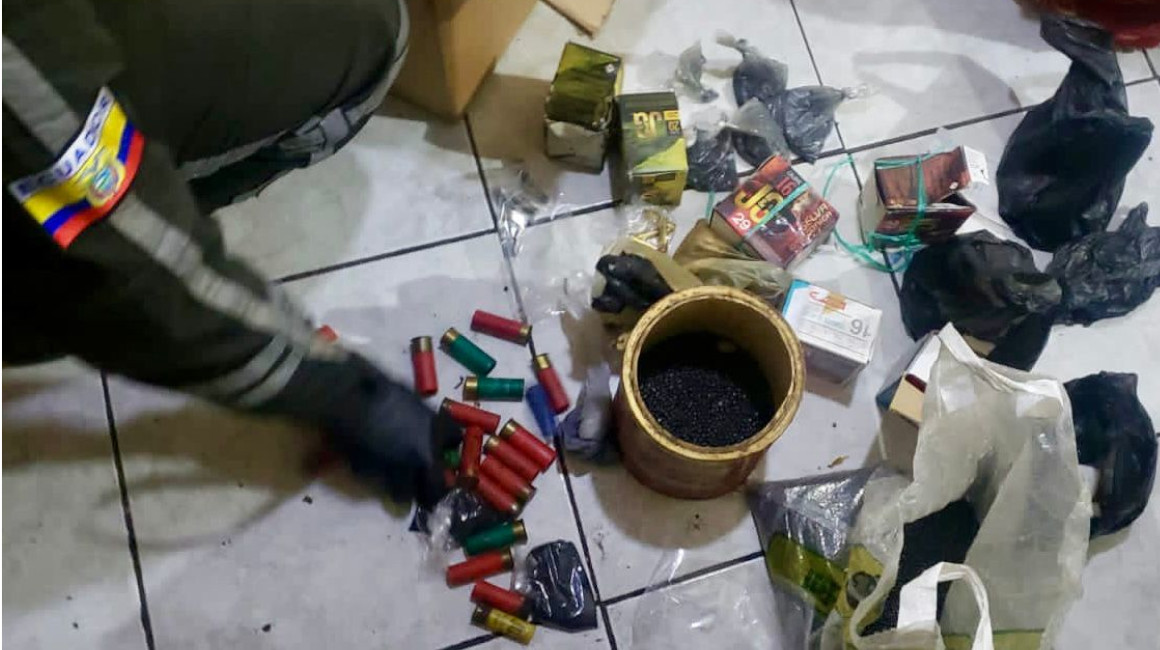 Ocho detenidos por tráfico de municiones traídas desde Perú