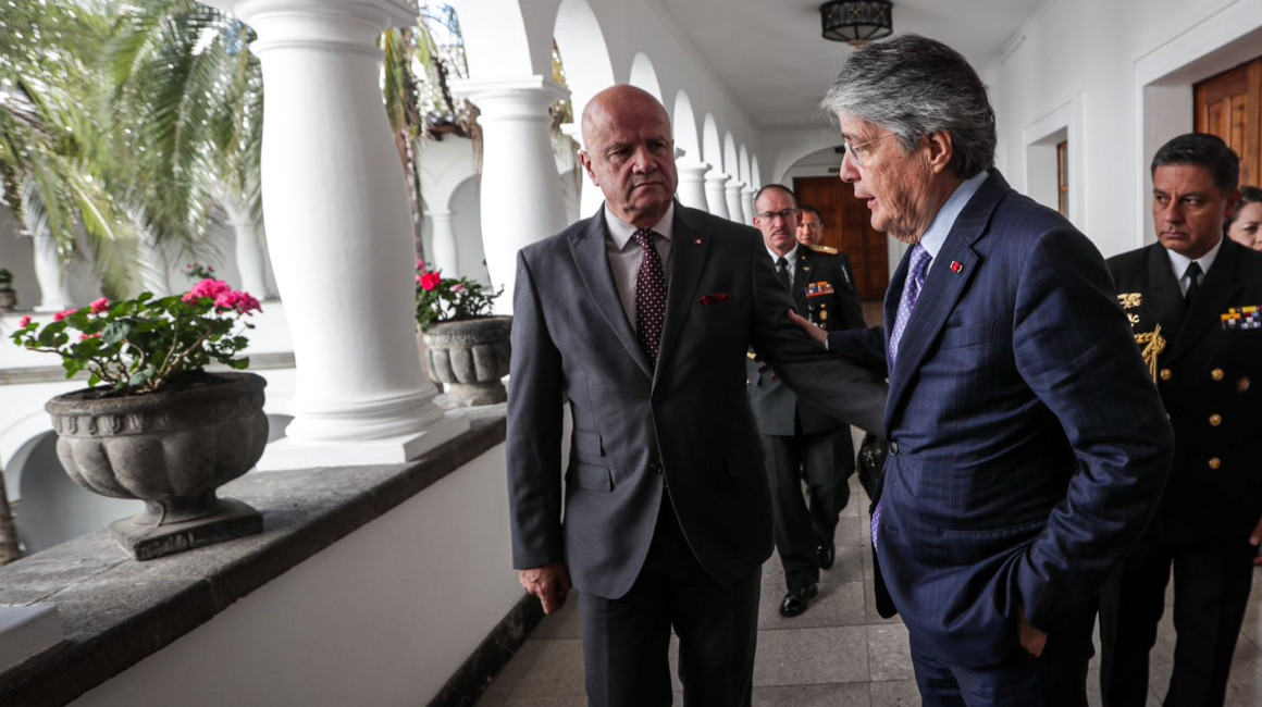 El vicepresidente Alfredo Borrero y el presidente Guillermo Lasso, en Carondelet, el 17 de mayo de 2023.