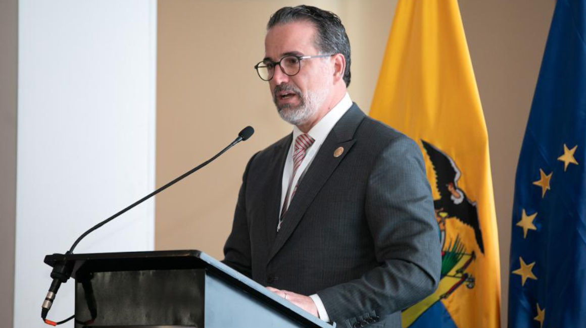 El canciller Gustavo Manrique en un evento, el 15 de junio de 2023.