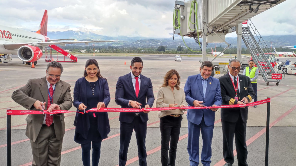 Inauguración del vuelo Quito-Nueva York, de Avianca, en junio de 2023.