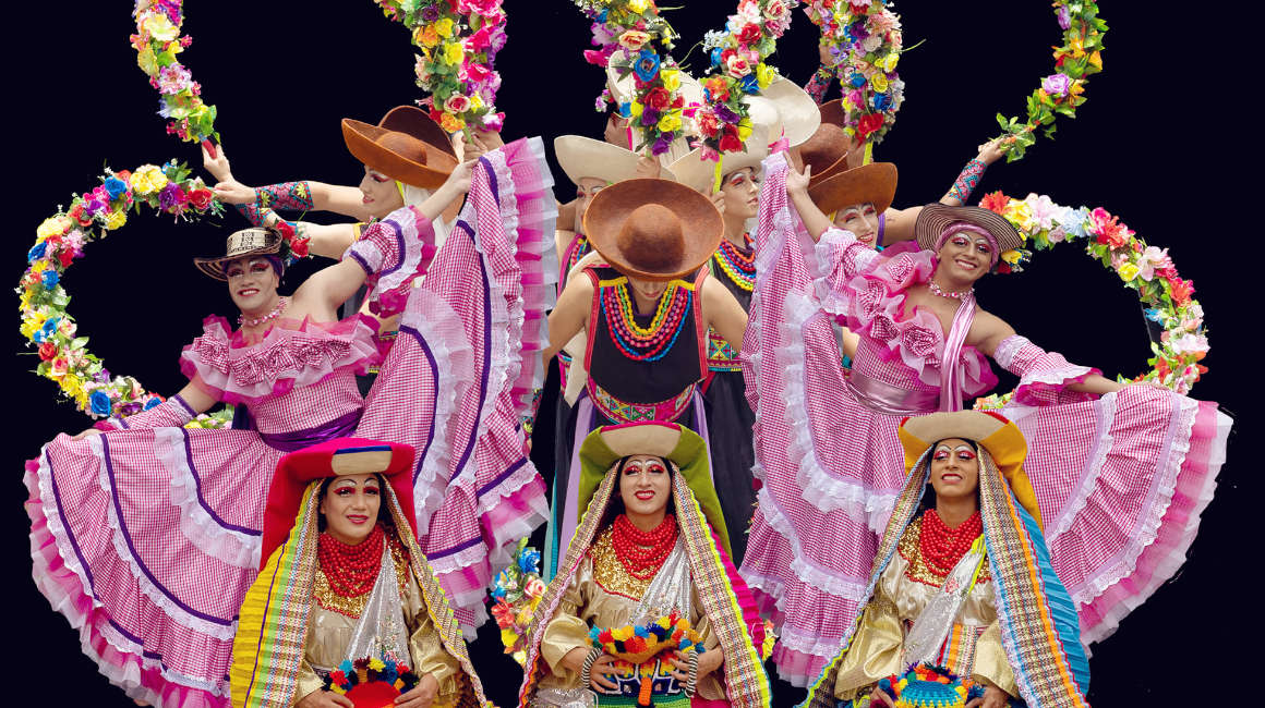La agrupación de danza Ecuador de Colores, en 2022.