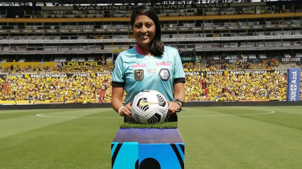 Mónica Amboya, antes de la final de ida de la LigaPro, el 6 de noviembre de 2022.