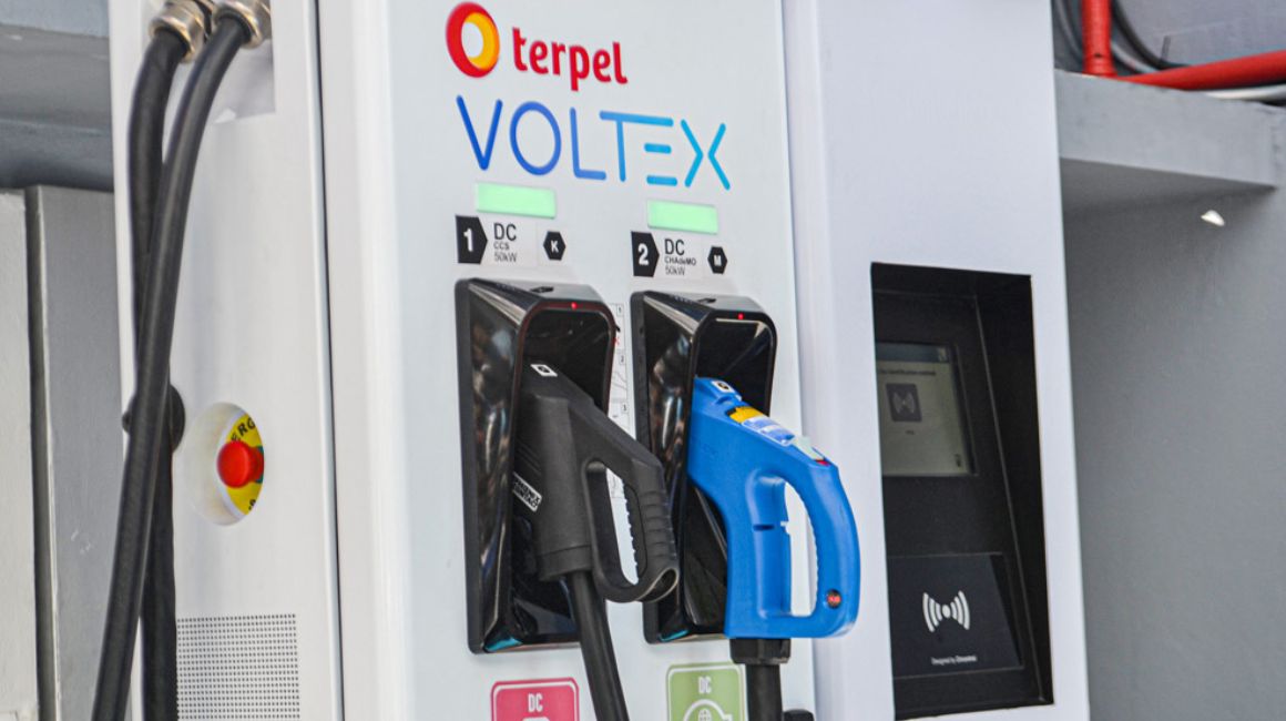 Imagen electrolinera Terpel Voltex en Quito