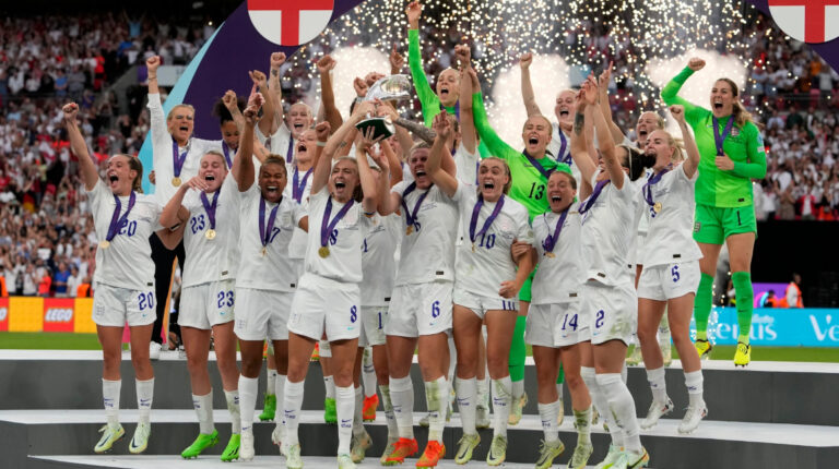 Selección femenina de Inglaterra, durante la Eurocopa 2022.
