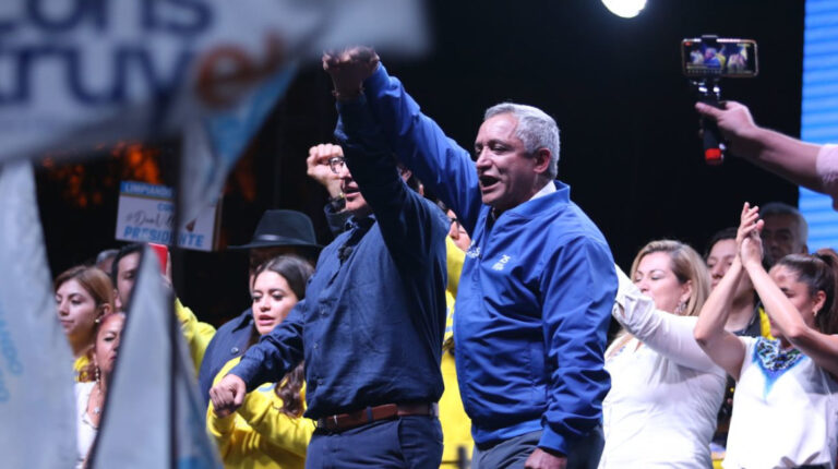El candidato a asambleísta Patricio Carrillo, en un evento de campaña este 14 de julio de 2023.