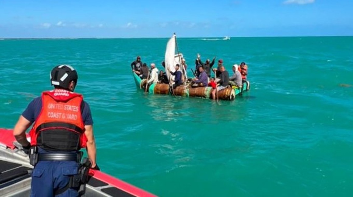 Imagen referecial de una detención de balseros de Cuba.