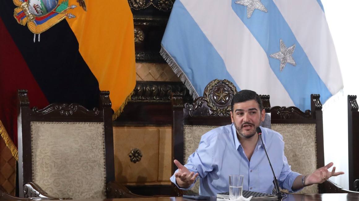 Aquiles Alvarez, alcalde de Guayaquil, se refirió al plan de seguridad municipal tras un informe sobre cómo encontró el Municipio. 
