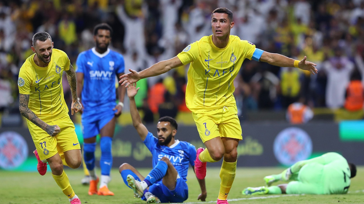Cristiano Ronaldo festeja uno de sus goles en la final de la Copa Árabe Clubes, que ganó el Al-Nassr, el 12 de agosto de 2023.