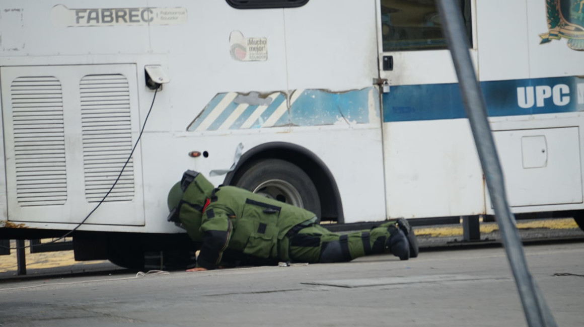 Descarta existencia de explosivos en terminal de Guayaquil