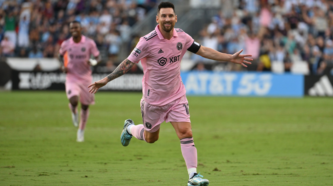 Lionel Messi festeja su gol con el Inter Miami ante Philadelphia, el 15 de agoso de 2023.