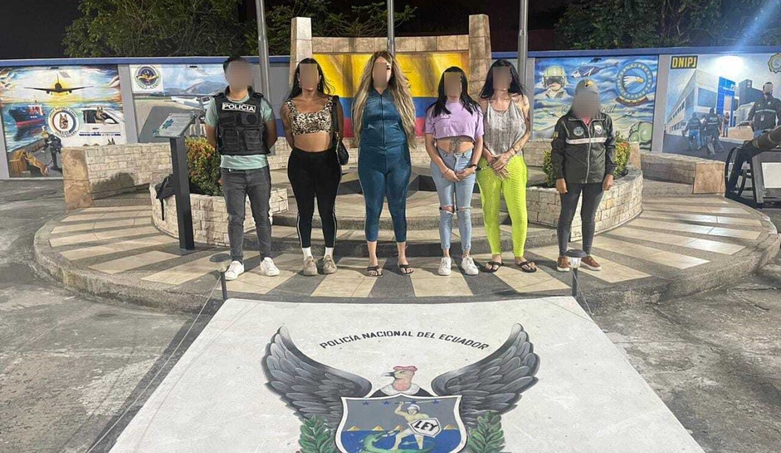 La Policía presentó a cuatro sospechosos de secuestro extorsivo, tras liberar a un hombre en Guayaquil.