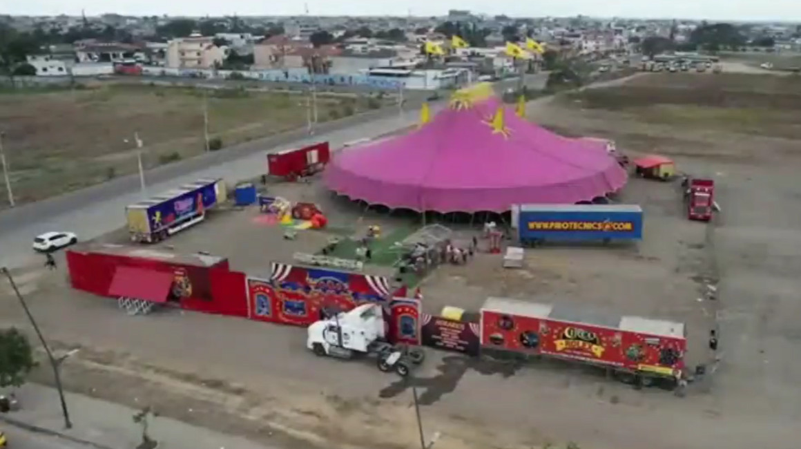Un circo y un parque de diversiones dejan Machala tras extorsiones